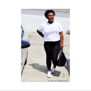 Meet your Posher, Holly